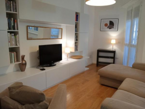SANDONHOUSE MILANO